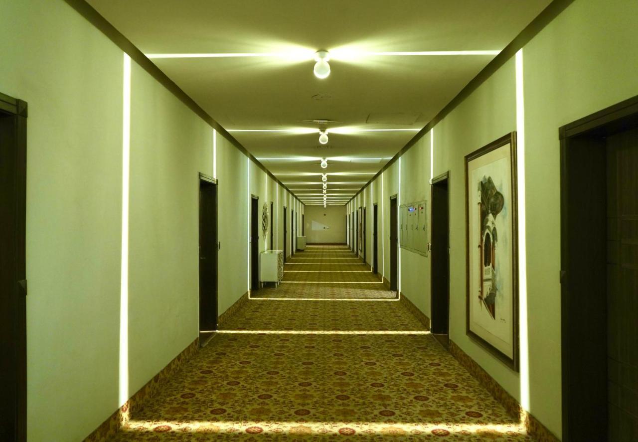 Circle Club Faisalabad Hotel Kültér fotó